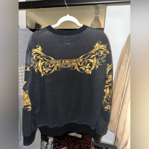 COPY - VERSACE - Picture 2 of 4